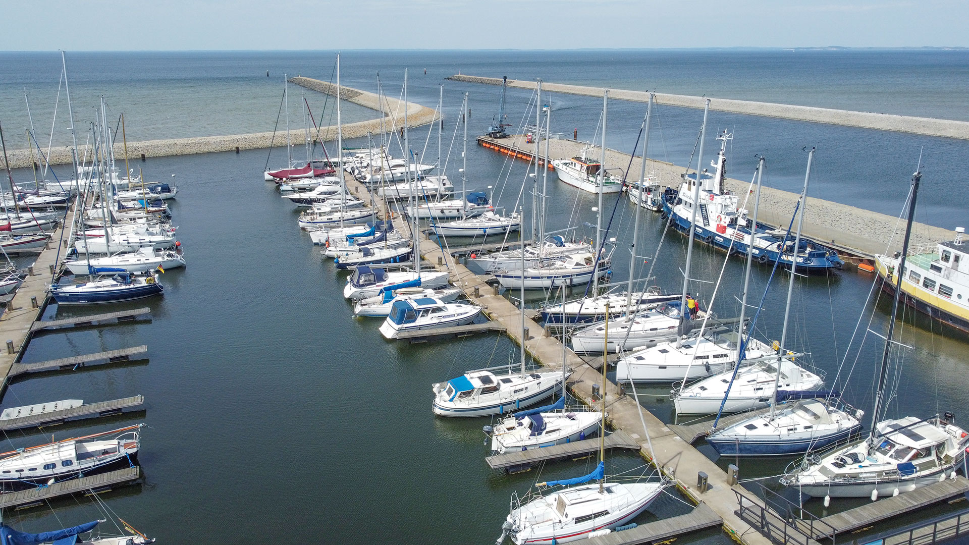 Mit-180-Plätzen-haben-wir-für-viele-Bootstypen-Platz-genug-marina-lubmin